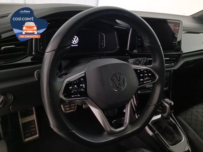12 - Volkswagen T-Roc 1.5 tsi r-line dsg