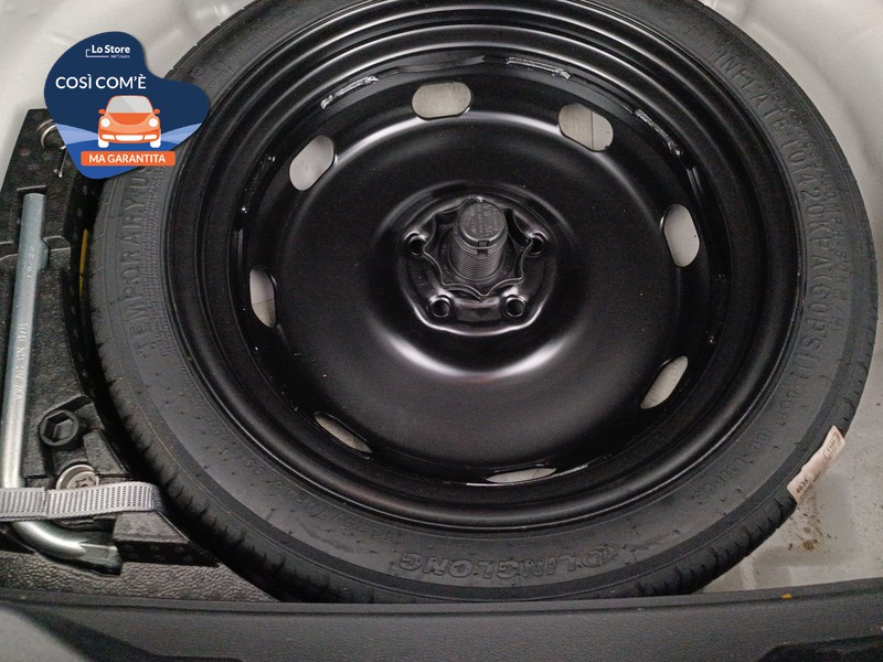 22 - Volkswagen T-Roc 1.0 tsi life 110cv