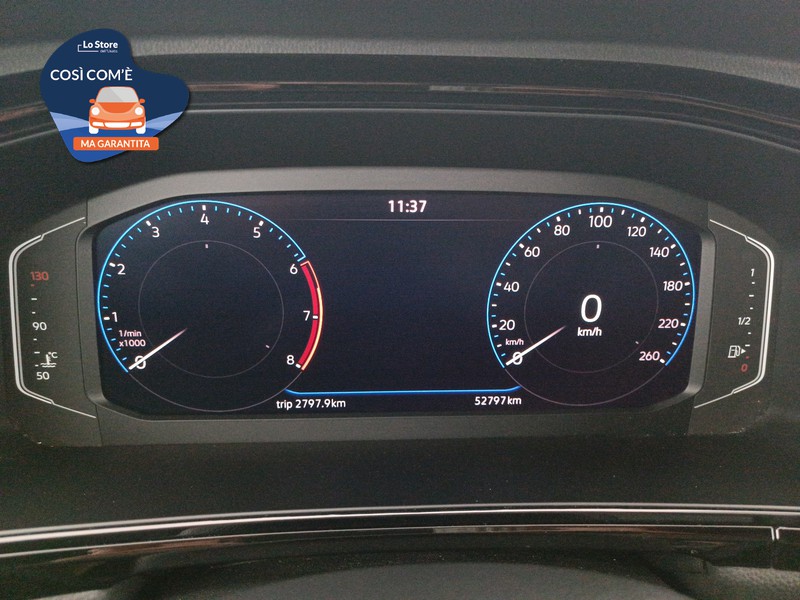 13 - Volkswagen T-Roc 1.0 tsi style 110cv