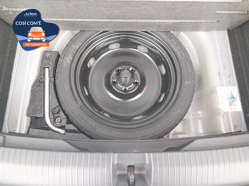 22 - Volkswagen T-Roc 1.6 tdi style