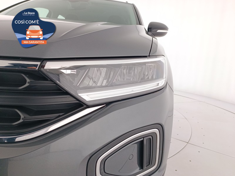 7 - Volkswagen T-Roc 1.0 tsi life 110cv