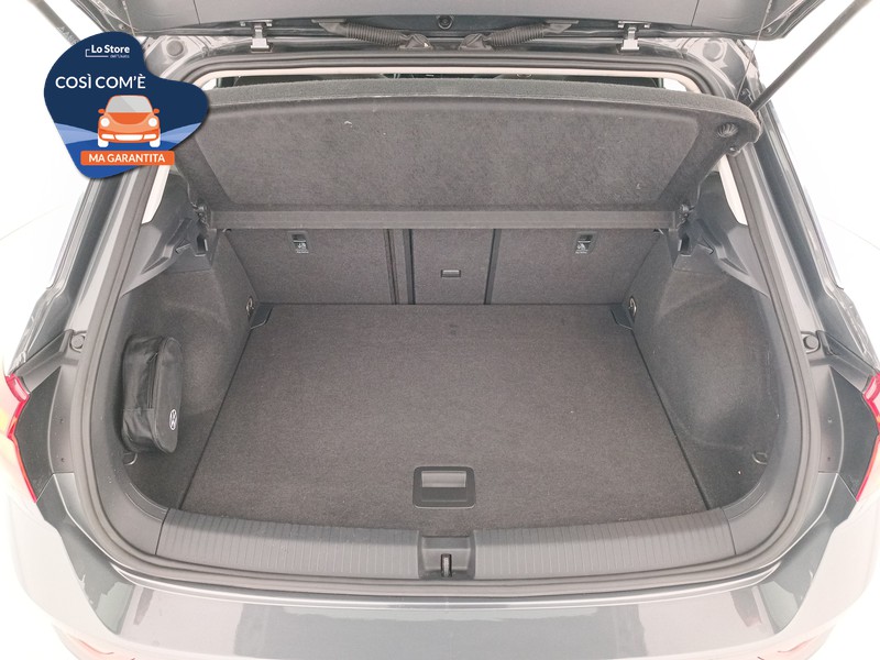 21 - Volkswagen T-Roc 1.0 tsi life 110cv