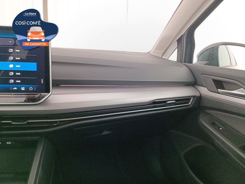 17 - Volkswagen Golf 1.5 etsi edition plus 115cv dsg