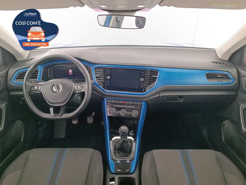 11 - Volkswagen T-Roc 1.0 tsi style 110cv