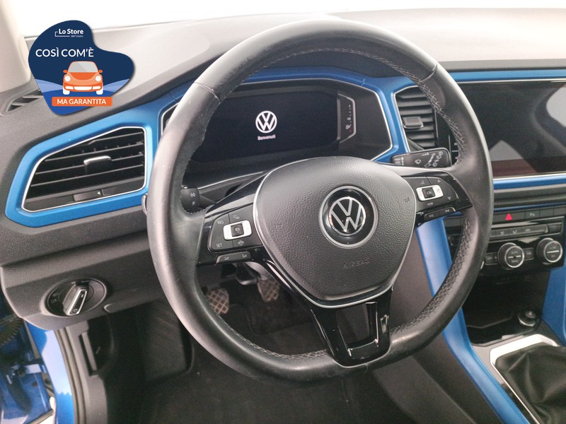 12 - Volkswagen T-Roc 1.0 tsi style 110cv