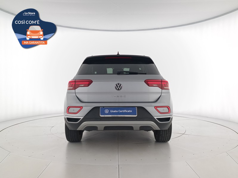 5 - Volkswagen T-Roc 1.0 tsi style 110cv