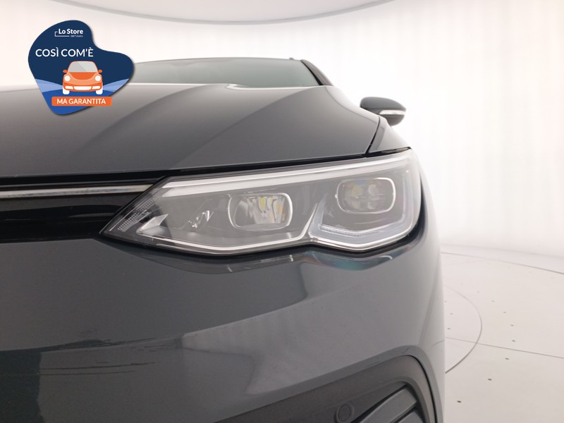 7 - Volkswagen Golf variant 1.0 etsi evo life 110cv dsg