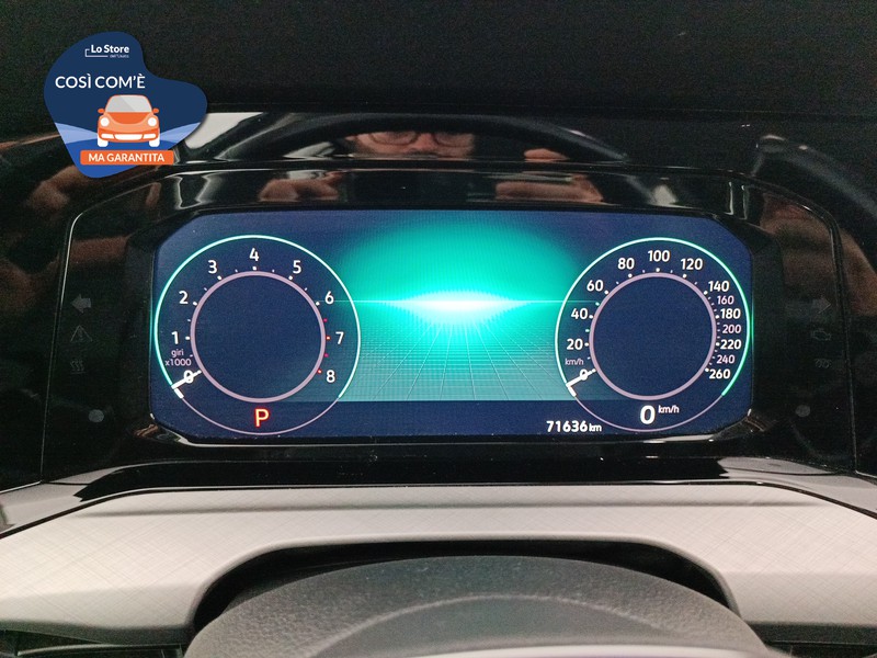 13 - Volkswagen Golf variant 1.0 etsi evo life 110cv dsg