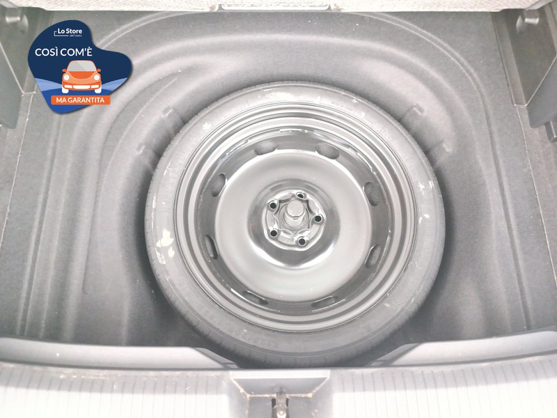 22 - Volkswagen Golf variant 1.0 etsi evo life 110cv dsg