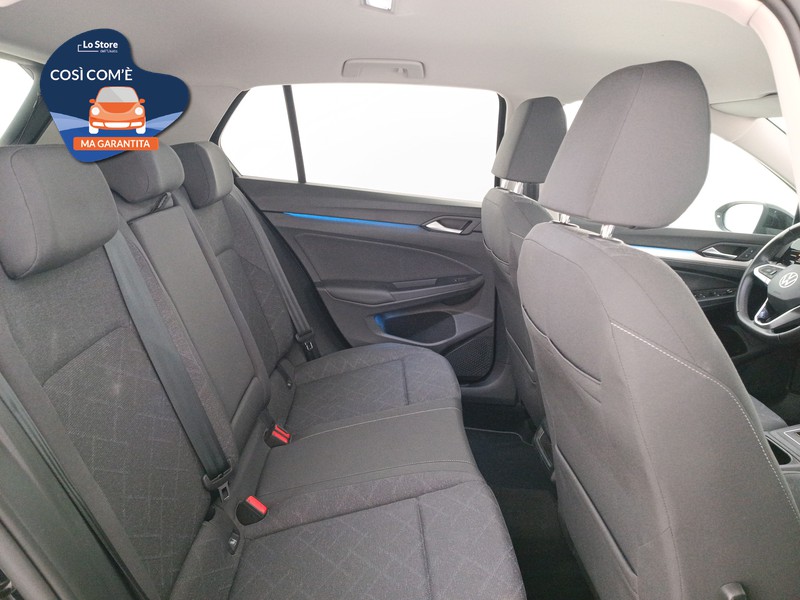 9 - Volkswagen Golf 1.0 etsi evo life 110cv dsg