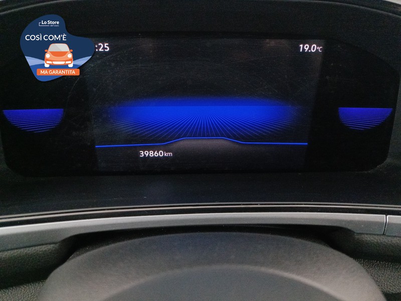 13 - Volkswagen T-Roc 1.0 tsi life 110cv