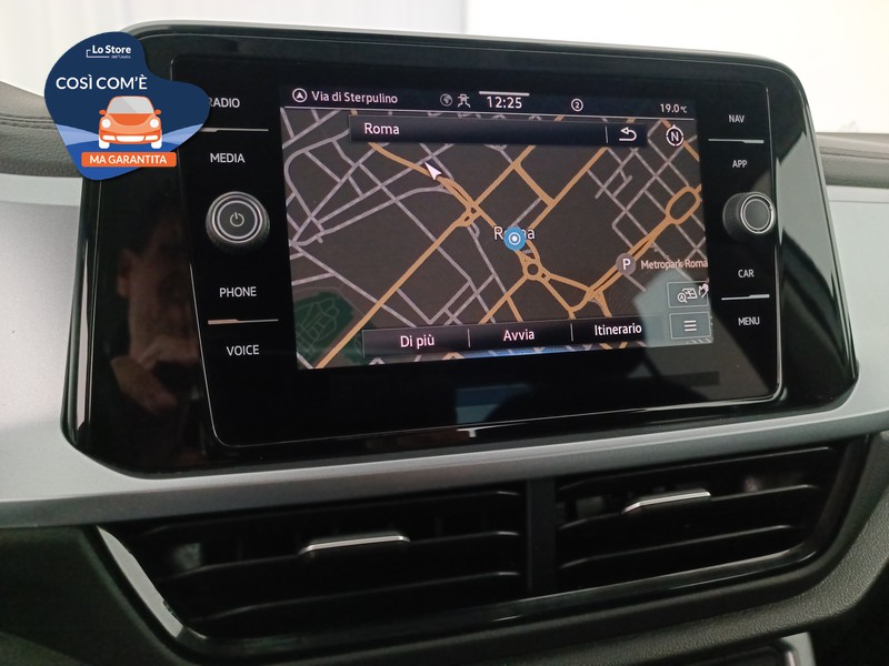 14 - Volkswagen T-Roc 1.0 tsi life 110cv