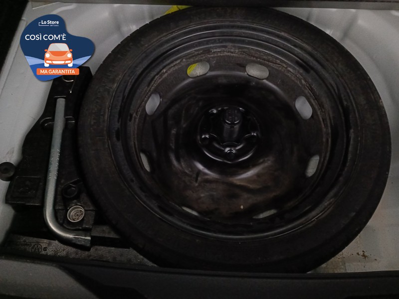 22 - Volkswagen T-Roc 1.0 tsi life 110cv