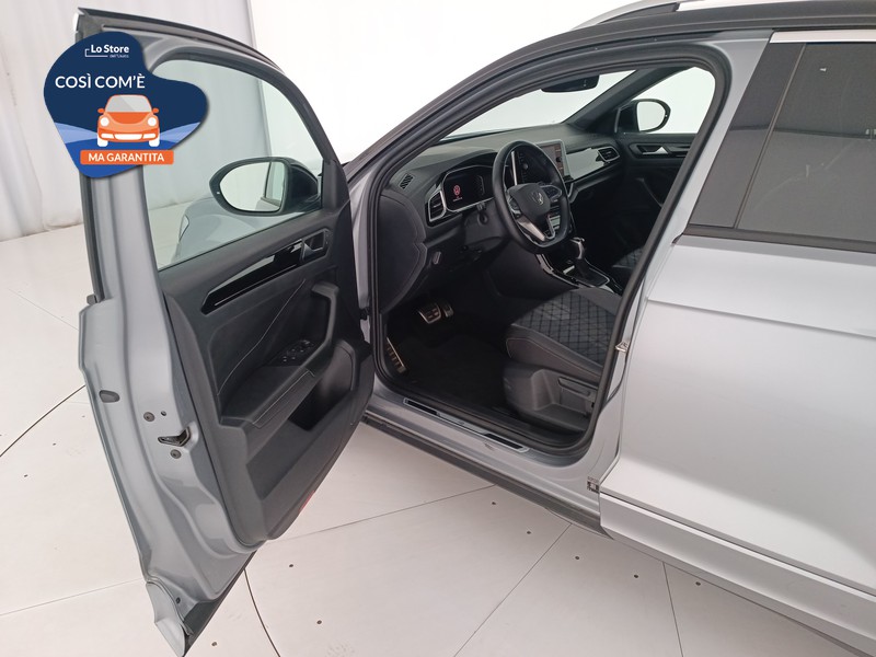 18 - Volkswagen T-Roc 2.0 tdi r-line 150cv dsg