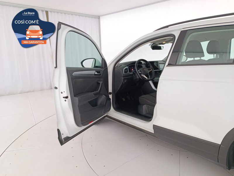 18 - Volkswagen T-Roc 1.0 tsi life 110cv