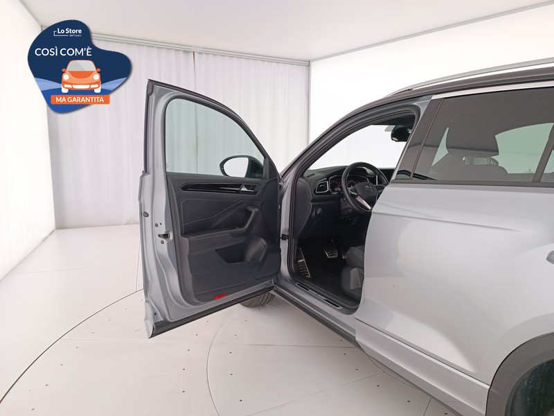 18 - Volkswagen T-Roc 2.0 tdi r-line 150cv dsg