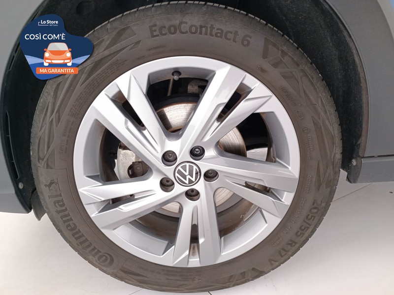 8 - Volkswagen Taigo 1.0 tsi r-line 115cv