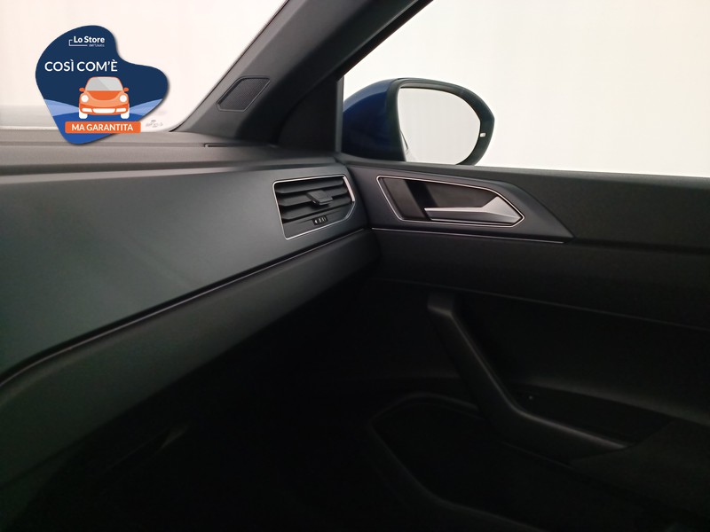 17 - Volkswagen Taigo 1.0 tsi r-line 115cv