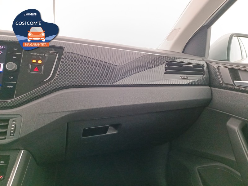 16 - Volkswagen Polo 1.0 tsi life 95cv