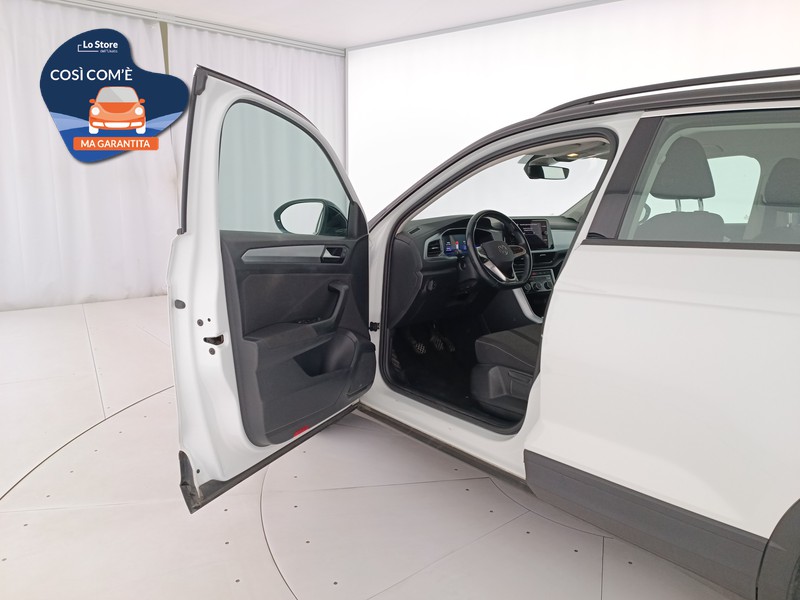 18 - Volkswagen T-Roc 1.0 tsi life 110cv