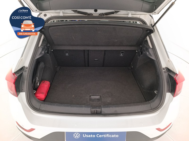 21 - Volkswagen T-Roc 1.0 tsi life 110cv