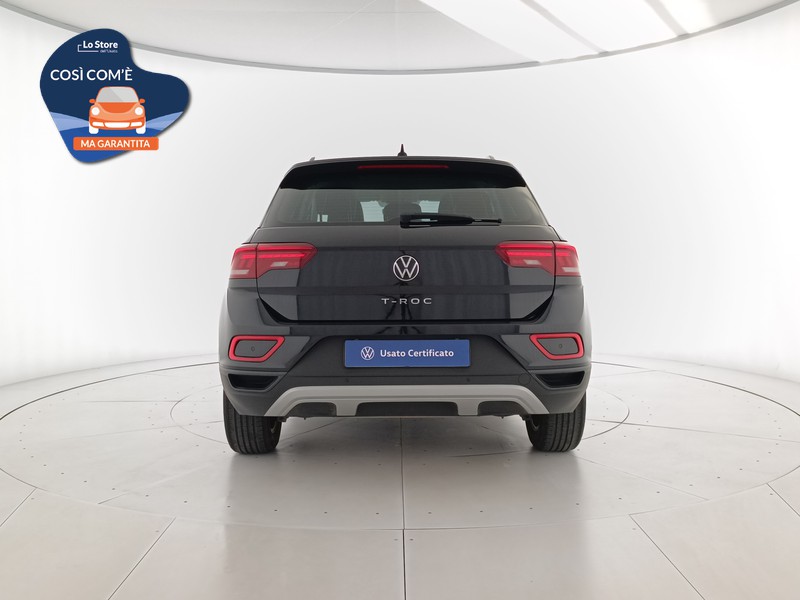 5 - Volkswagen T-Roc 1.0 tsi life 110cv
