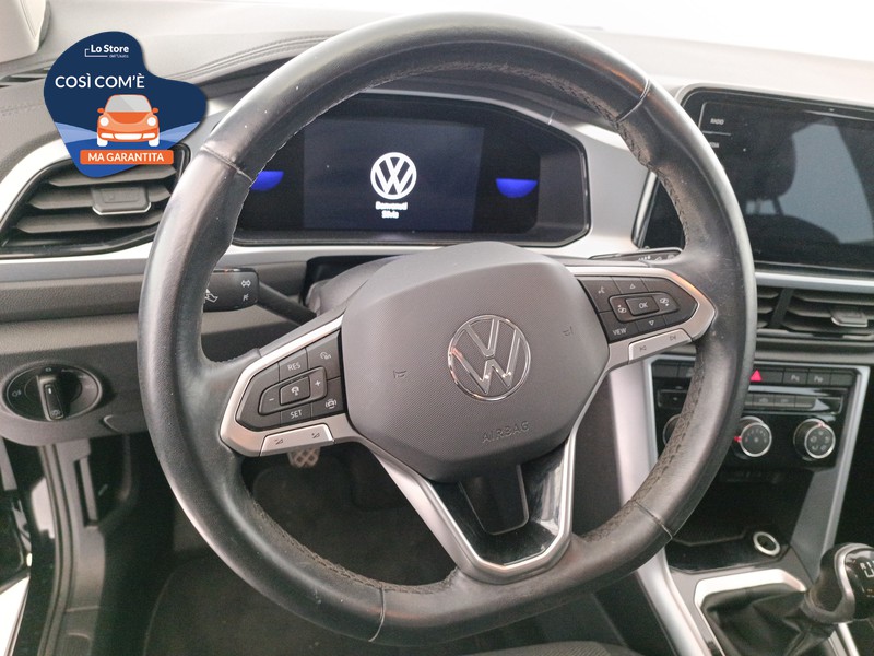 12 - Volkswagen T-Roc 1.0 tsi life 110cv