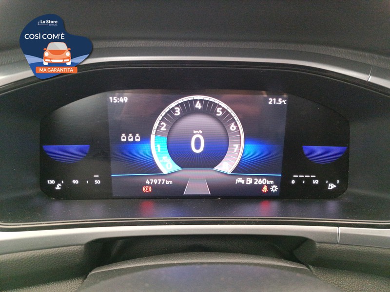 13 - Volkswagen T-Roc 1.0 tsi life 110cv