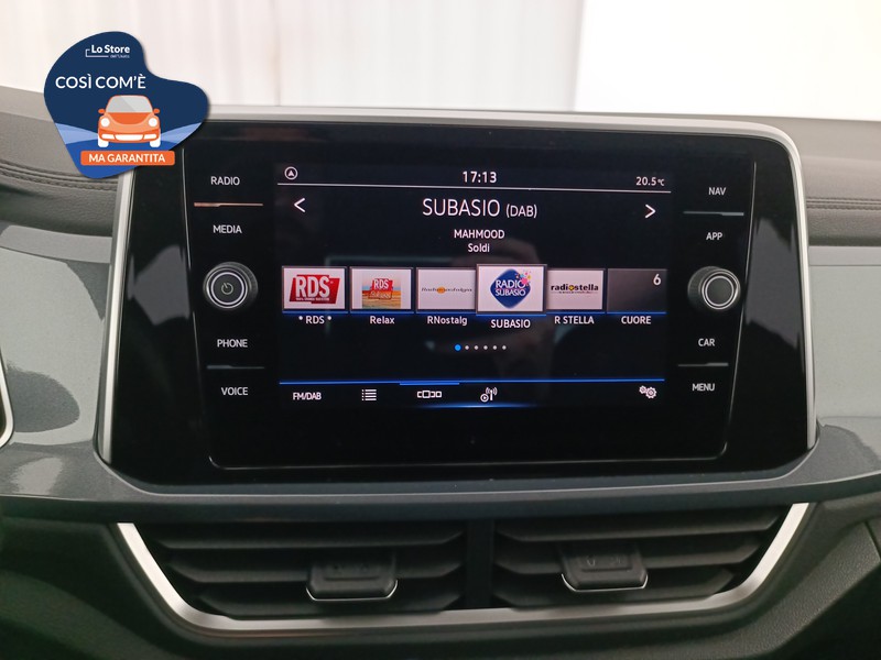 14 - Volkswagen T-Roc 1.0 tsi style 110cv