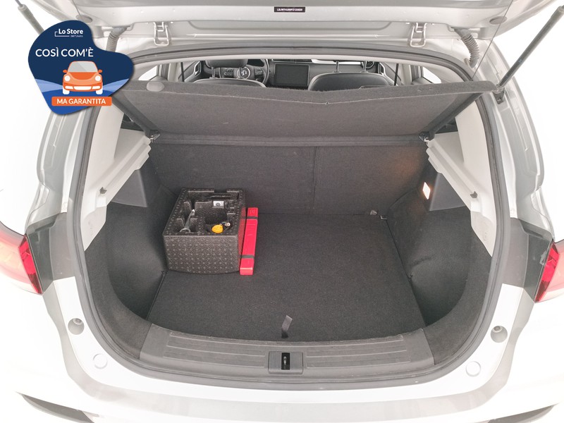 21 - Mg ZS 1.5 luxury