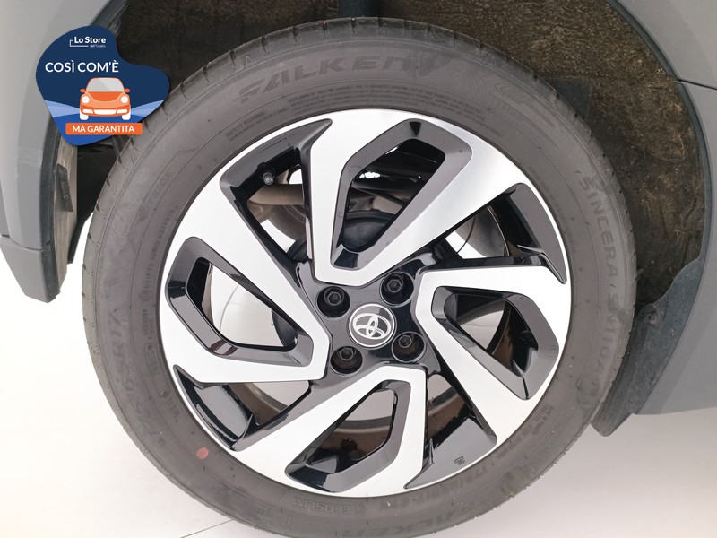 8 - Toyota Aygo x 1.0 trend 72cv