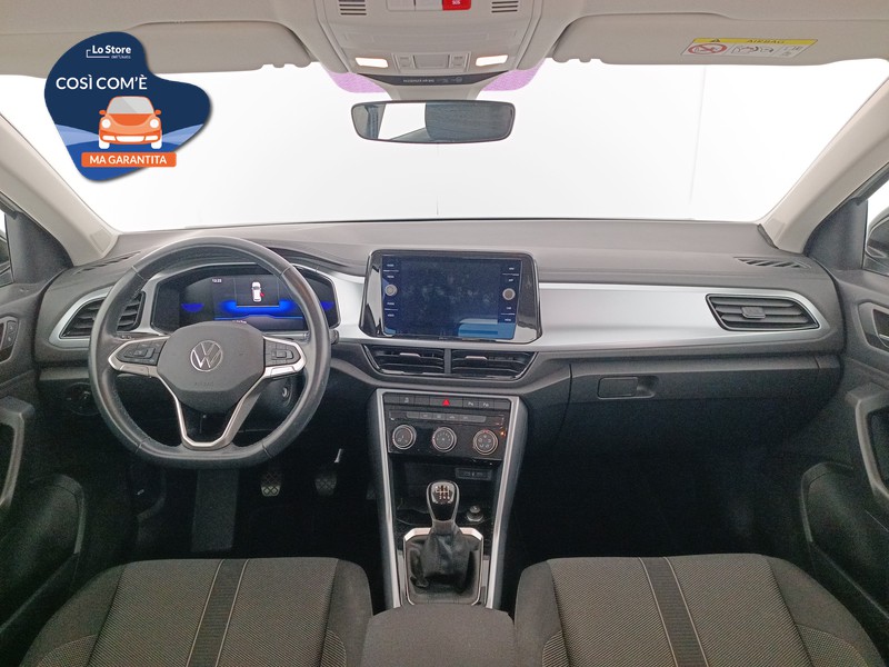 11 - Volkswagen T-Roc 1.0 tsi life 110cv