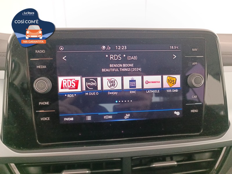 14 - Volkswagen T-Roc 1.0 tsi life 110cv