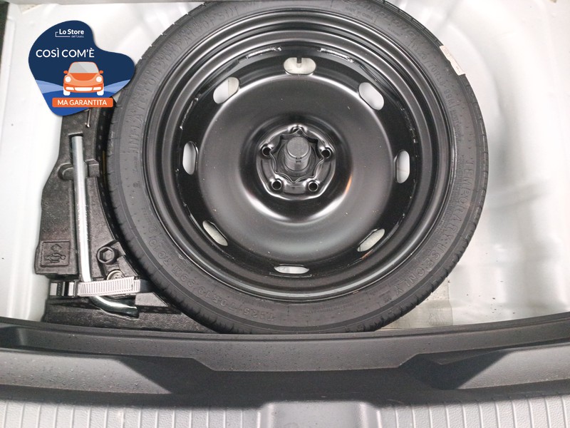 22 - Volkswagen T-Roc 1.0 tsi life 110cv