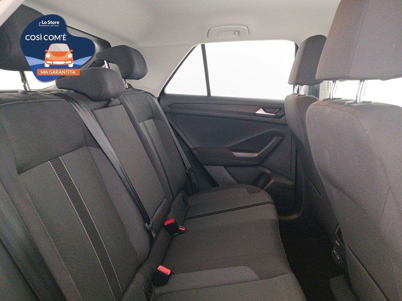 9 - Volkswagen T-Roc 1.0 tsi life 115cv