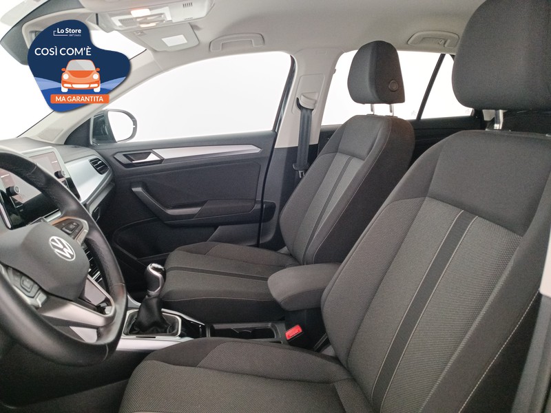 15 - Volkswagen T-Roc 1.0 tsi life 115cv