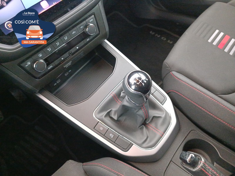 16 - Seat Arona 1.0 tgi fr 90cv