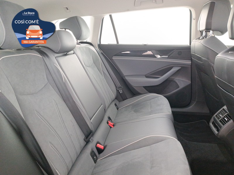 9 - Volkswagen Passat 2.0 tdi scr business 150cv dsg