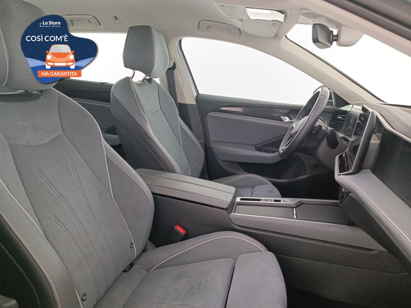 10 - Volkswagen Passat 2.0 tdi scr business 150cv dsg