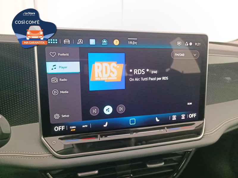 14 - Volkswagen Passat 2.0 tdi scr business 150cv dsg