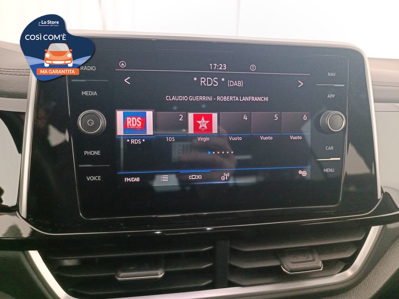 14 - Volkswagen T-Roc 2.0 tdi r-line 115cv