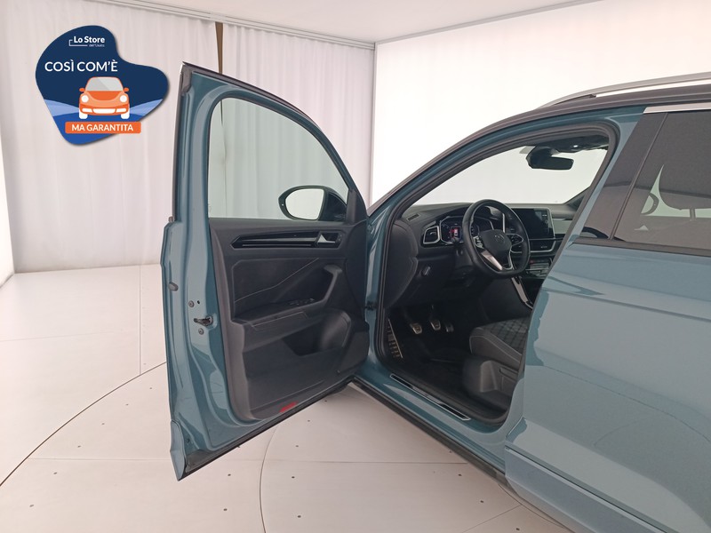 18 - Volkswagen T-Roc 2.0 tdi r-line 115cv