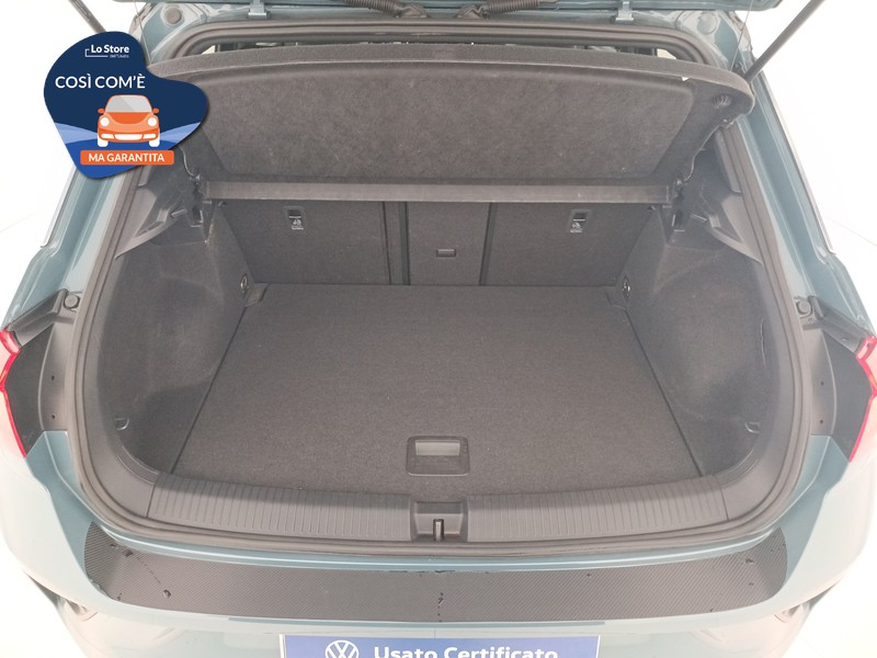 21 - Volkswagen T-Roc 2.0 tdi r-line 115cv