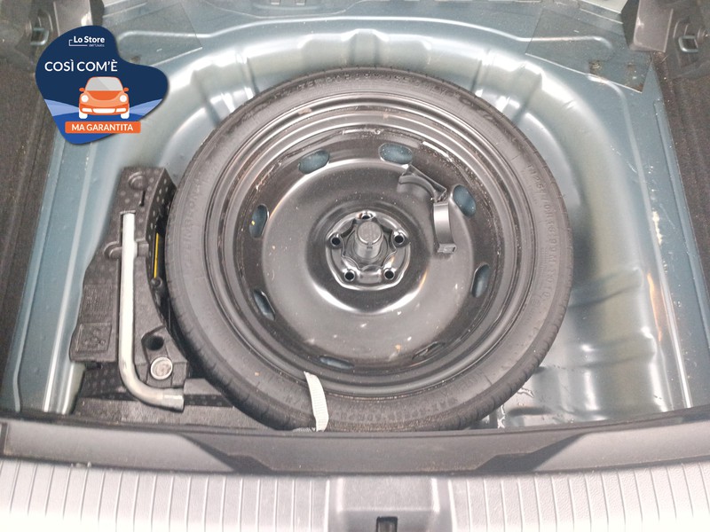 22 - Volkswagen T-Roc 2.0 tdi r-line 115cv