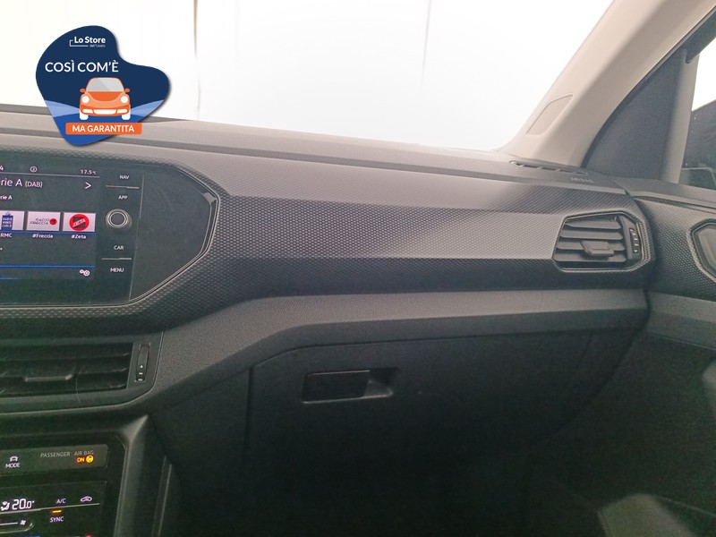 17 - Volkswagen T-Cross 1.0 tsi sport 110cv