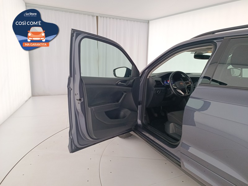 18 - Volkswagen T-Cross 1.0 tsi sport 110cv