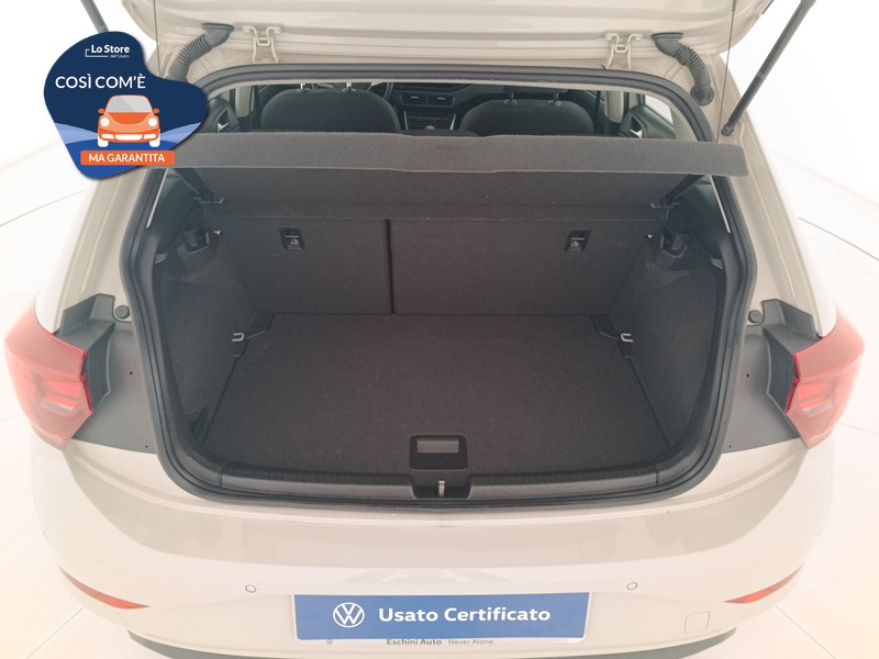 21 - Volkswagen Polo 1.0 tsi life 95cv