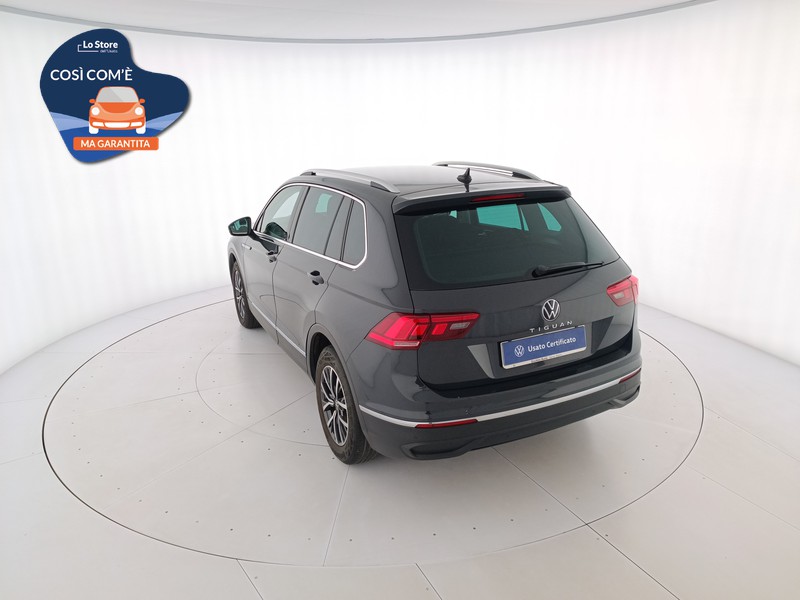 6 - Volkswagen Tiguan 2.0 tdi life 122cv