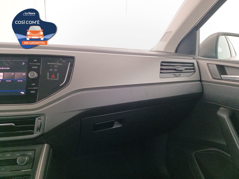 17 - Volkswagen Polo 5p 1.0 mpi comfortline 65cv