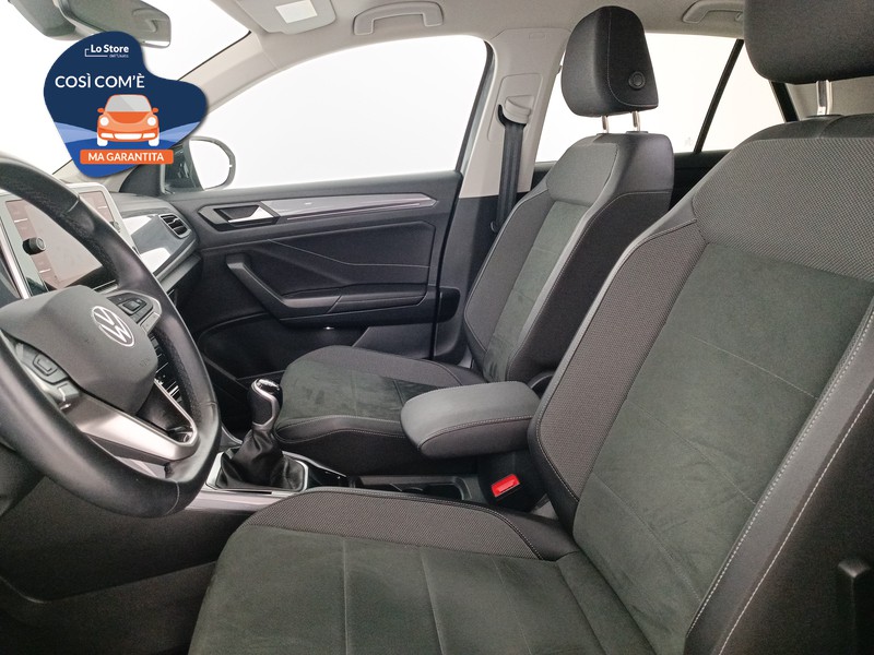 15 - Volkswagen T-Roc 1.0 tsi style 110cv